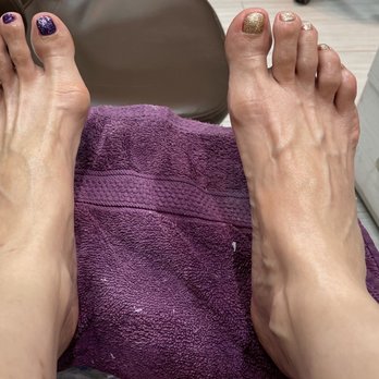 LuXe Nails - Anti-age pedicure treatment and Nail Gel! Purple and Gold, Let's go Lakers - Nail Salons Near Me - Indianapolis, Indiana LuXe Nails - Anti-age pedicure treatment and Nail Gel! Purple and Gold, Let's go Lakers - Nail Salons Near Me - Indianapolis, Indiana
