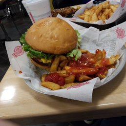 1 pound burgers are big! Fries are good. 1 pound burgers are big! Fries are good.