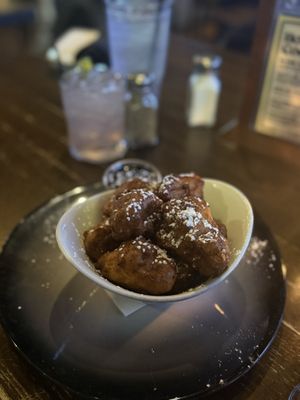 Fatpour McCormick: Ultimate Chicago Sports Bar by null