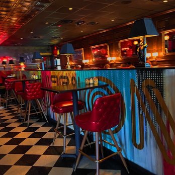 Home Slice Pizza - indoor seating - Pizza Near Me - Austin, Texas Home Slice Pizza - indoor seating - Pizza Near Me - Austin, Texas