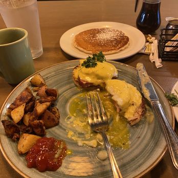 Café Locale - Classic eggs Benedict and pancake - Breakfast & Brunch Near Me - Attleboro, Massachusetts