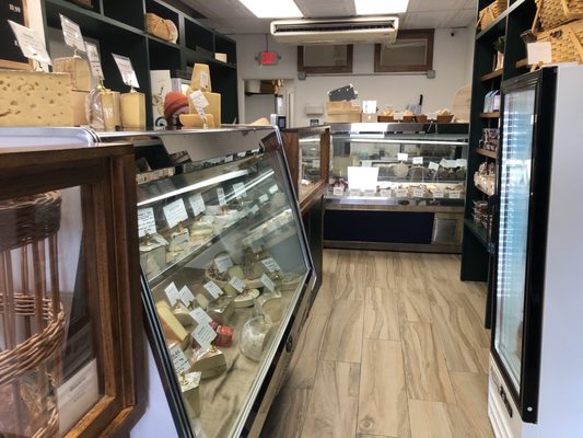 The Summit Cheese Shoppe by null