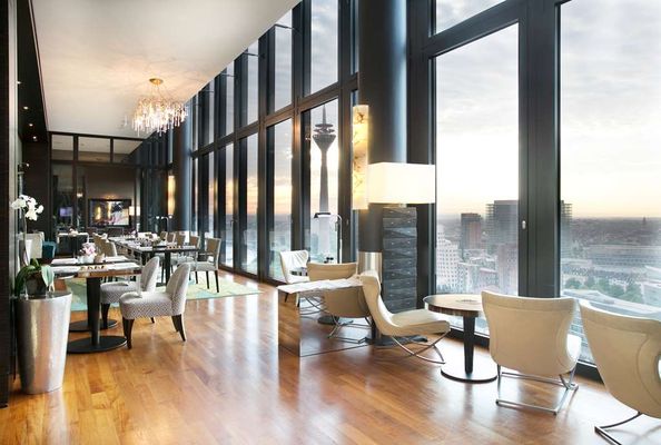 Hyatt Regency Dusseldorf by null