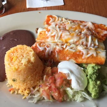El Rinconcito Cafe - 3 enchilada platter. - Salvadoran Near Me - Washington, DC, District of Columbia El Rinconcito Cafe - 3 enchilada platter. - Salvadoran Near Me - Washington, DC, District of Columbia