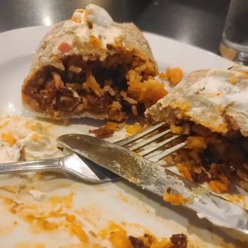 Burritos El Incapaz - Whole thing was pretty dry - Mexican Near Me - Kent, Washington Burritos El Incapaz - Whole thing was pretty dry - Mexican Near Me - Kent, Washington