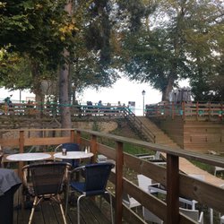 Quai N 5 - Vue de la terrasse arrière