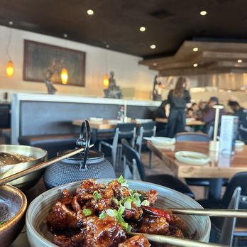 Chin Chin - General Tso's Chicken - Chinese Near Me - Studio City, California Chin Chin - General Tso's Chicken - Chinese Near Me - Studio City, California