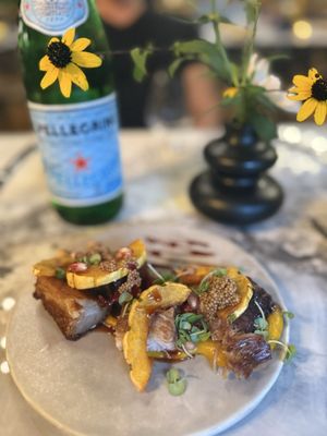 Songbird Parlour by null