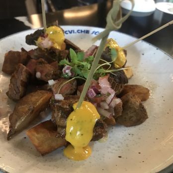 CVI.CHE 105 - Happy hour anticucho mignon - Peruvian Near Me - Coral Gables, Florida