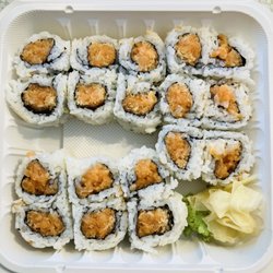 Sakura IX - Spicy Salmon Rolls