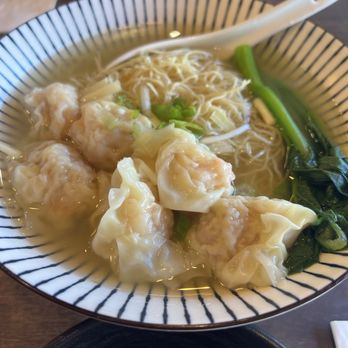 Nom Nom Bistro - Dim Sum Near Me - Millbrae, California Nom Nom Bistro - Dim Sum Near Me - Millbrae, California