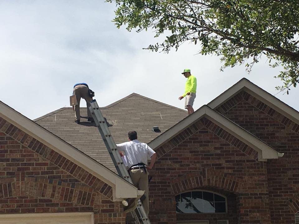 Slide of 3 Kings Roofing