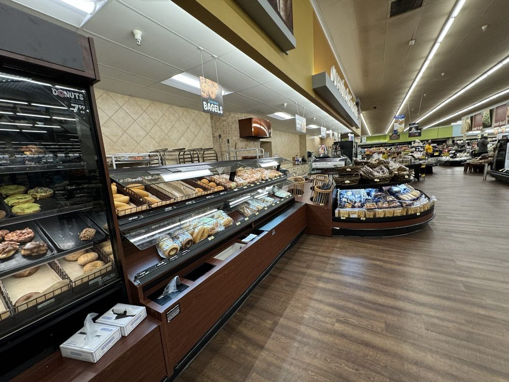 RANDALLS Updated September 2024 28 Photos & 45 Reviews 525 S Fry