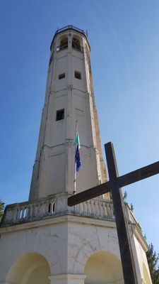 Faro Voltiano by null