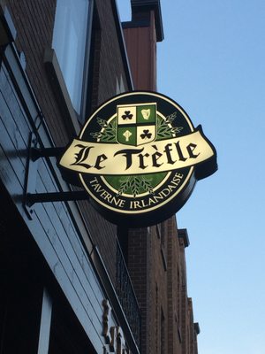 Le Trèfle by null