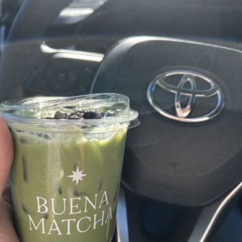 Buena Matcha - Blueberry matcha with whole milk - Tea Rooms Near Me - Palm Desert, California