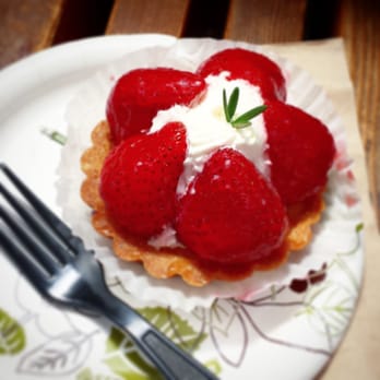 Andersen Bakery - Strawberry tart garnished with rosemary?? - Bakeries Near Me - San Francisco, California Andersen Bakery - Strawberry tart garnished with rosemary?? - Bakeries Near Me - San Francisco, California