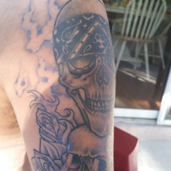 Lucky Devil Tattoo Parlor - Half shelf. - Tattoo Near Me - Edgewater, Florida