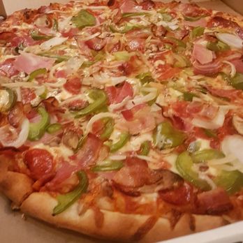Luca Pizza - Large Super Deluxe comes with Pepperoni, Ham, Onion, Green Peppers, Salami, Mushrooms, Bacon - Sandwiches Near Me - Mississauga, Ontario Luca Pizza - Large Super Deluxe comes with Pepperoni, Ham, Onion, Green Peppers, Salami, Mushrooms, Bacon - Sandwiches Near Me - Mississauga, Ontario