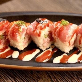 Kimoto Premium Sushi - Komoto roll - Sushi Bars Near Me - Houston, Texas Kimoto Premium Sushi - Komoto roll - Sushi Bars Near Me - Houston, Texas