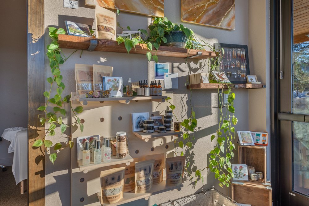 ZENERGY MASSAGE AND WELLNESS Updated August 2024 15 Photos & 158 Reviews 11836 Donner Pass