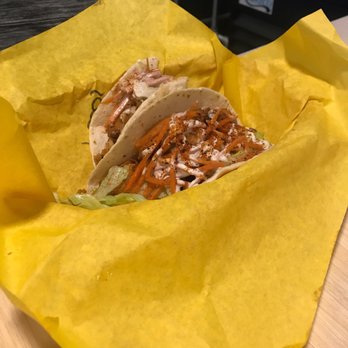 Chief's Chicken Shack - Great sandwiches, tator tots, and chicken tacos!!!! A must do!!! We will follow this food truck. - Food Trucks Near Me