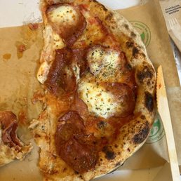 Almost forgot to take a pic of this delicious calabrese pizza to go.