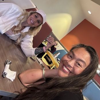 Snooze, an A.M. Eatery - Crystal and Krystal - Breakfast & Brunch Near Me - Tustin, California Snooze, an A.M. Eatery - Crystal and Krystal - Breakfast & Brunch Near Me - Tustin, California
