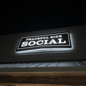 Peaceful Side Social - Signage - Breweries Near Me - Townsend, Tennessee Peaceful Side Social - Signage - Breweries Near Me - Townsend, Tennessee