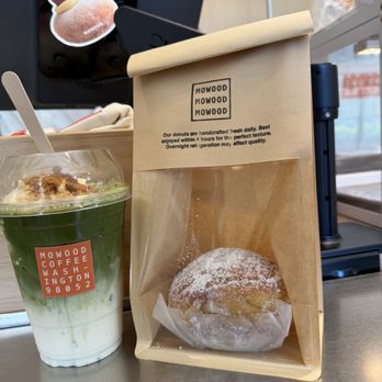 MOWOOD - Plain donut and banana pudding matcha latte - Coffee & Tea Near Me - Redmond, Washington MOWOOD - Plain donut and banana pudding matcha latte - Coffee & Tea Near Me - Redmond, Washington