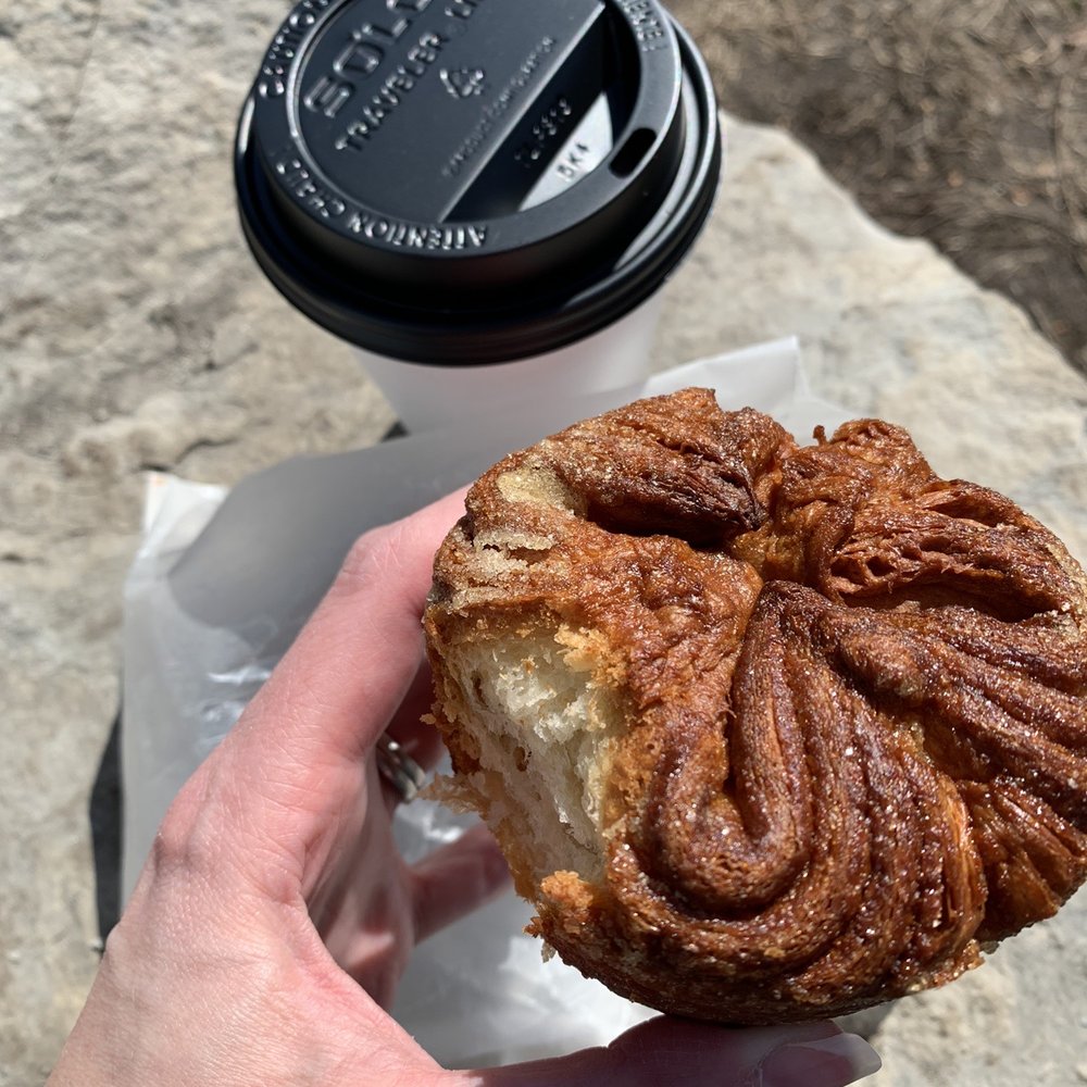 Ipsento 606 - Ipsento latte (medium, 12 oz) and kouign amann with crazy good carmelization - Coffee & Tea Near Me - Chicago, Illinois Ipsento 606 - Ipsento latte (medium, 12 oz) and kouign amann with crazy good carmelization - Coffee & Tea Near Me - Chicago, Illinois