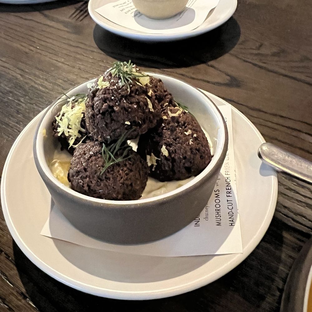 The Kitchen - New American Near Me - Austin, Texas