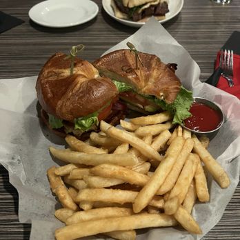 VUE Bar + Restaurant - Croissant Chicken Sandwich - So yummy! Comes with fries - Bars Near Me - Long Beach, California