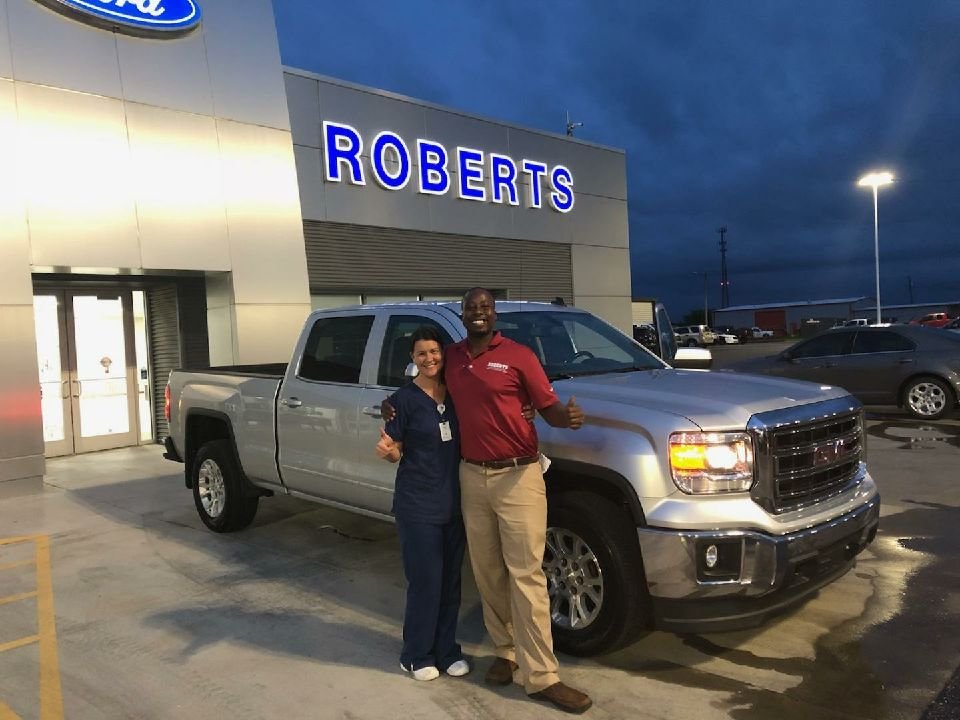 ROBERTS FORD LINCOLN Updated October 2024 11 Reviews 4501 S Mill