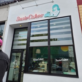 SusieCakes - Bakeries Near Me - San Francisco, California