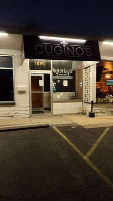 Cugino's by null