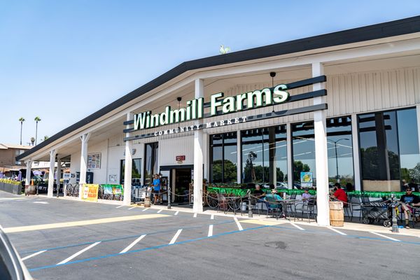 Windmill Farms Market by null