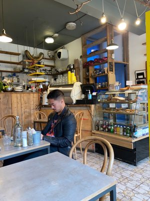 Photo of Curious Yellow Kafé - London, XGL, GB.