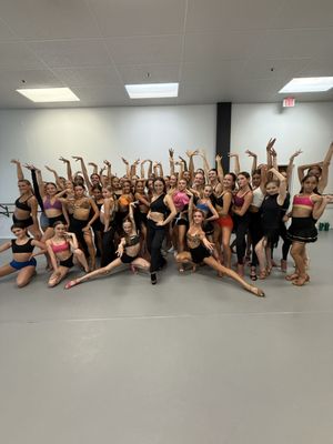 Master Classes - What is a Master class? It’s a fun, interactive dance workshop perfect for groups, bridal parties, or anyone wanting to try something new! You’ll learn easy partner moves, fun spins, and stylish steps — all in a lighthearted, social atmosphere. No experience or partner needed! Just come ready to laugh, dance, and make memories on the floor! 🥂💖
For dancers looking to take things up a notch, we also offer high-level master classes focused on advanced technique, performance, and competition-style training. 🌟 Master Classes - What is a Master class? It’s a fun, interactive dance workshop perfect for groups, bridal parties, or anyone wanting to try something new! You’ll learn easy partner moves, fun spins, and stylish steps — all in a lighthearted, social atmosphere. No experience or partner needed! Just come ready to laugh, dance, and make memories on the floor! 🥂💖
For dancers looking to take things up a notch, we also offer high-level master classes focused on advanced technique, performance, and competition-style training. 🌟