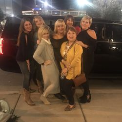 Nashville Luxury Rides - Vicki and her New Orleans crew after a fun night out in Nashville! Thanks for using Nashville Luxury Rides for your transportation.