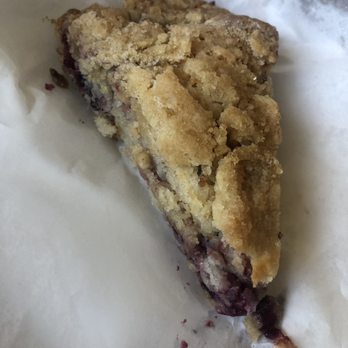 Dolce Amar Sweets To Love - Mixed berry crumble (?) - Bakeries Near Me - Groton, Massachusetts