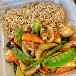 Fans Chinese Cuisine - Green Vegetables in Garlic Sauce