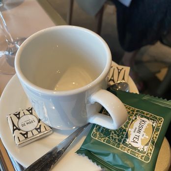 Madame Brasserie Eiffel Tower - Mint tea and chocolate - French Near Me - Paris