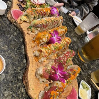 Aiko - Sushi Bars Near Me - Rancho Cordova, California