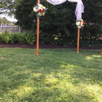 Shelly's Blossom Shop - Florists Near Me - Baltimore, Maryland