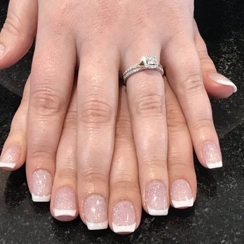 Blend Salon - French tip dip nails - Nail Salons Near Me - San Francisco, California Blend Salon - French tip dip nails - Nail Salons Near Me - San Francisco, California