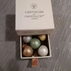 Artisan du Chocolat - Chocolate pearls.