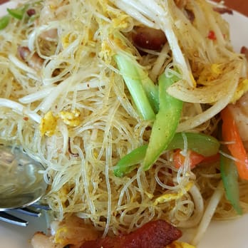 Tasty Kitchen - Singapore in vermicelli noodle. - Cantonese Near Me - Davis, California Tasty Kitchen - Singapore in vermicelli noodle. - Cantonese Near Me - Davis, California