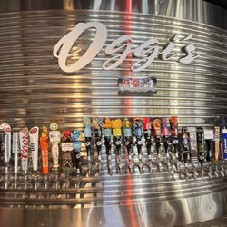 Oggi's Sports | Brewhouse |Pizza - Options for liquid gold.