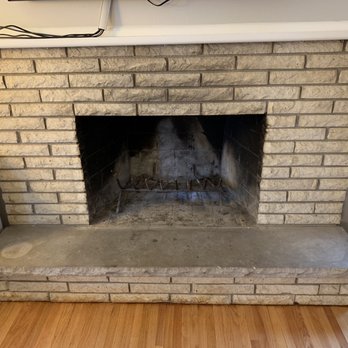 Top Priority Painting - Upper level fireplace before - Painters Near Me - Eden Prairie, Minnesota Top Priority Painting - Upper level fireplace before - Painters Near Me - Eden Prairie, Minnesota